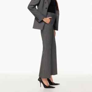 Aritzia T. Babaton Wool Blend Gray Trouser Pants Women’s Size 6